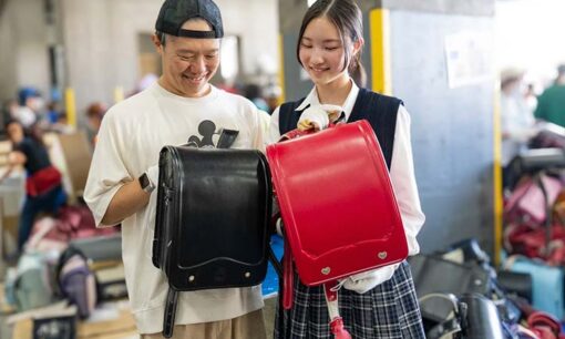 ジョイセフ「思い出のランドセルギフト」5,000個一斉検品へ アフガニスタン女児の学び守る